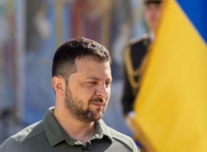 Zelenskyy and Ukrainian flag