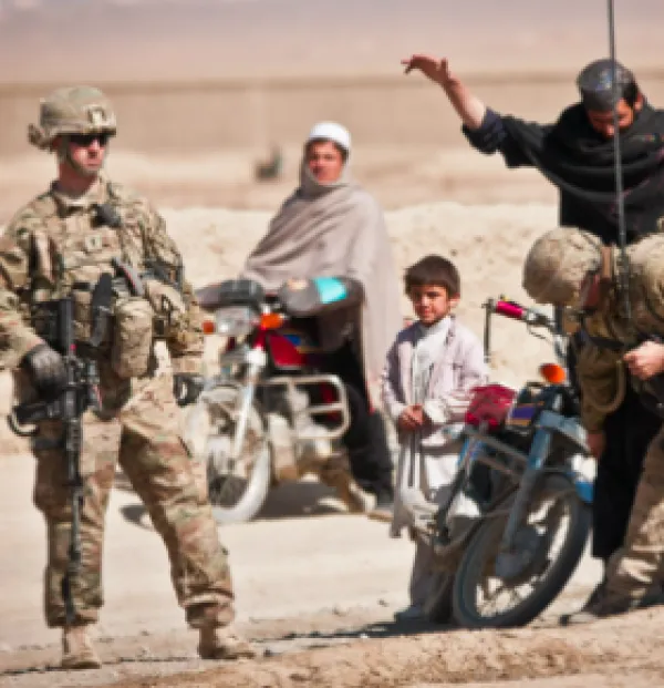 US troops and Taliban in Afghanistan
