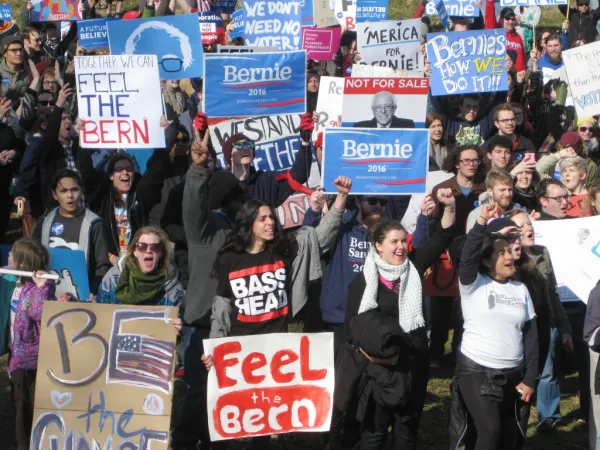 On February 27 about 900 Bernie Sanders supporters gathered for a rally at the Wexner Center Plaza on the OSU campus and marched to Goodale Park. 